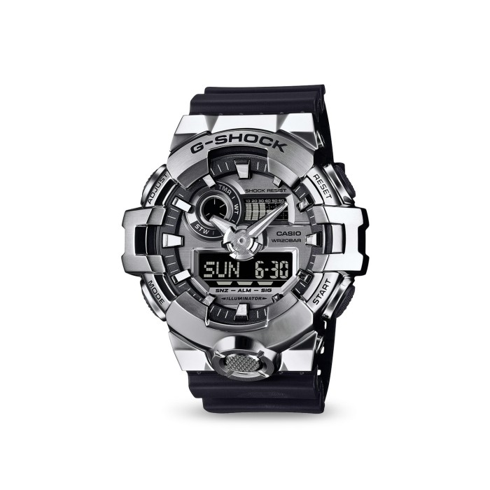 Reloj Classic Serie GM-700 Metálico Brillante G-Shock