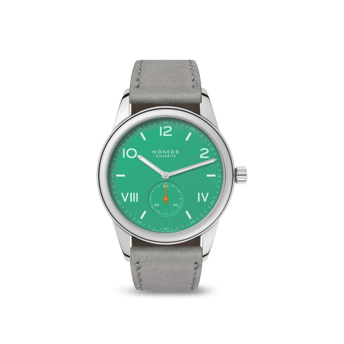 Reloj Club Acero y Esfera Verde Nomos