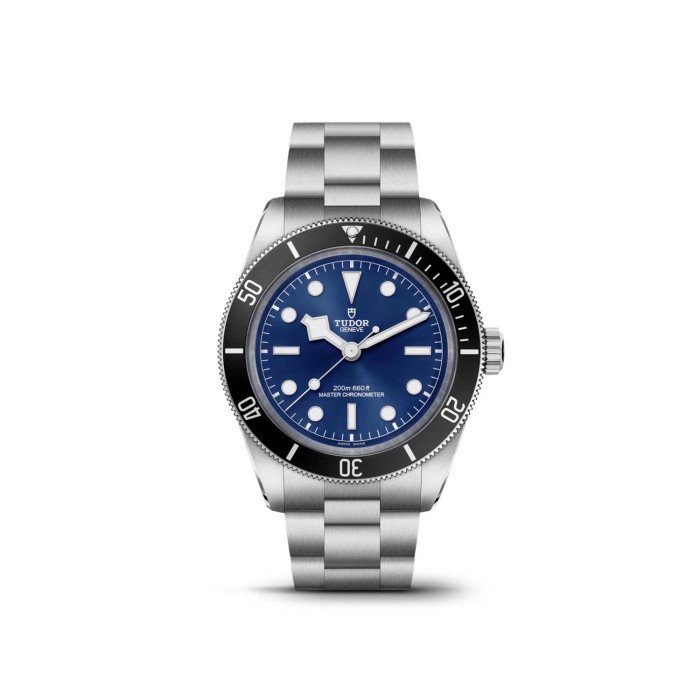 Tudor Black Bay 68