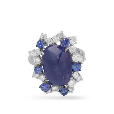 Anell d'or blanc amb safir i diamants