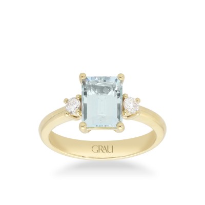 Trilogy Solitaire Ring with Aquamarine