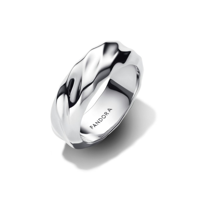 Anillo Ripple de Pandora Essence
