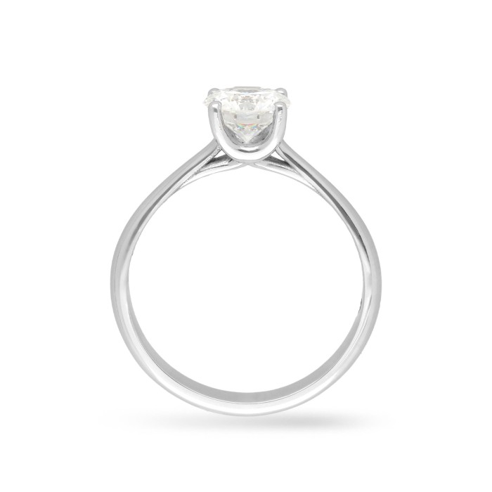 Anillo solitario de platino