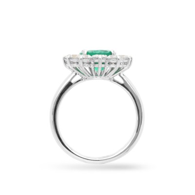 White Gold Rosette Ring with Oval Emerald and Diamonds