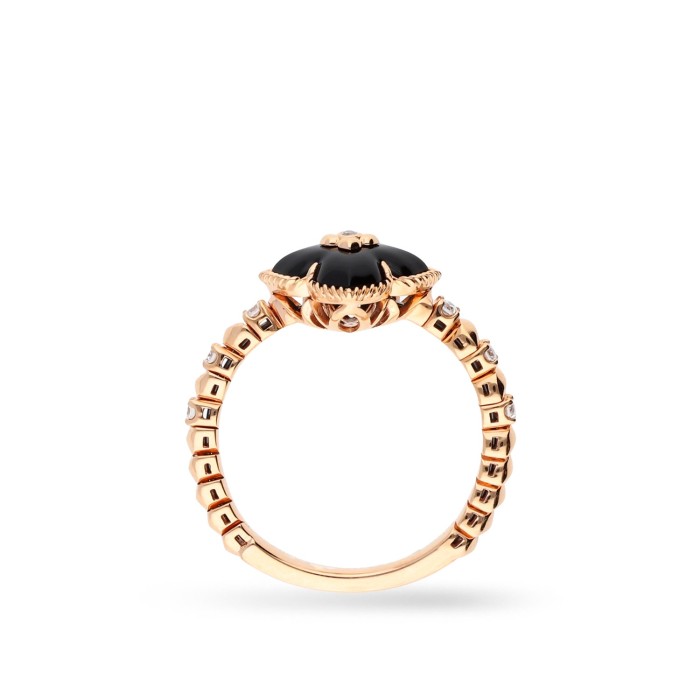 Anillo de Oro Rosa con Flor de Ónix Negro y Diamantes