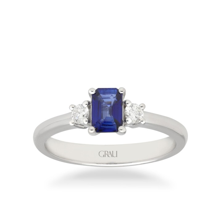 Anillo Oro Blanco, Zafiro y Diamantes Grau
