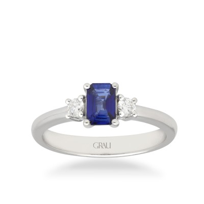 Anillo Oro Blanco, Zafiro y Diamantes Grau