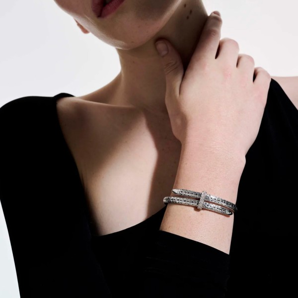 Brazalete Spear Flex de Plata y Diamantes