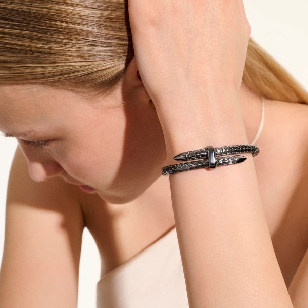 Brazalete Spear Flex de Plata Oscura