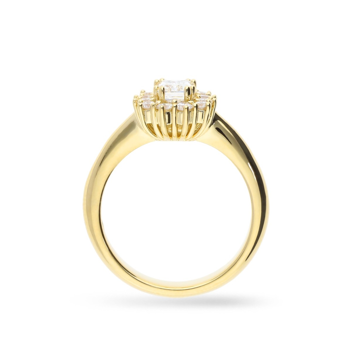 Rosette Ring in Yellow Gold with Diamonds