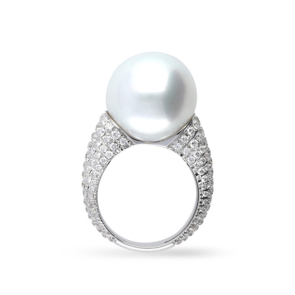 Grau Australian Pearl Ring with Diamond Pavé