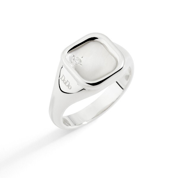 Silver Signet Ring with White Diamonds
