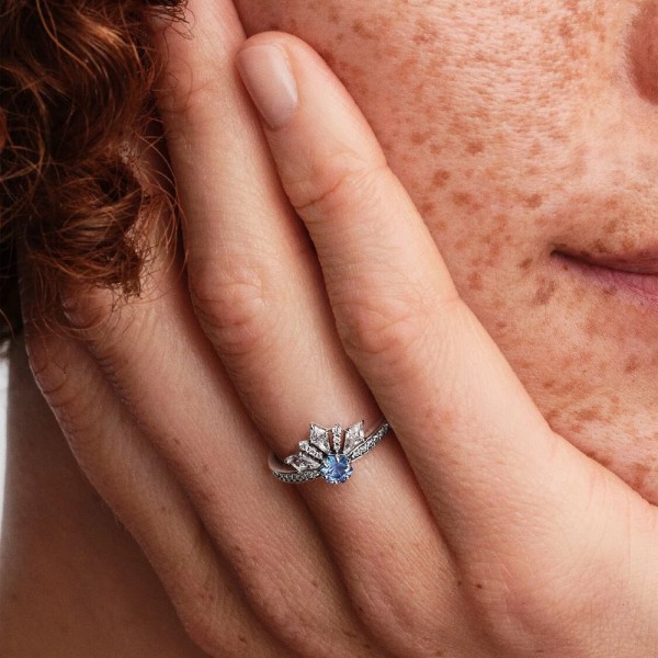 Anell Tiara Reina Elsa