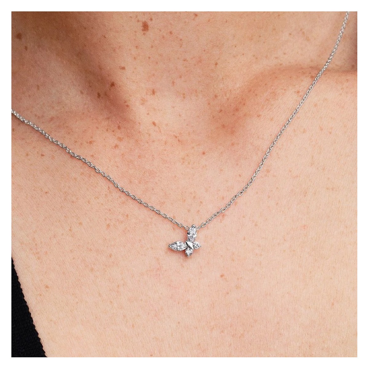 Collar Pandora Mariposa con Circonitas Collar Pandora Mariposa con Circonitas