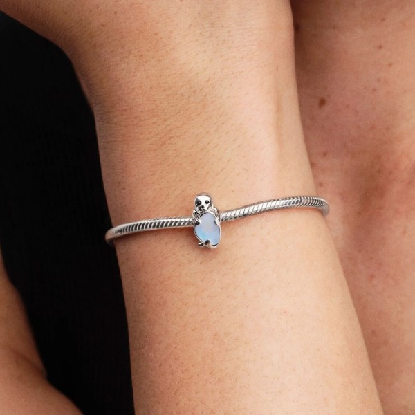 Charm “Foca Iridescent”