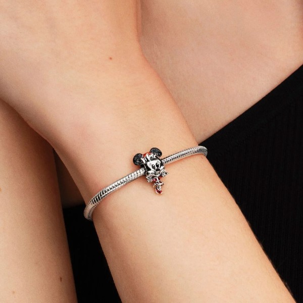 Charm “Minnie Mouse Festiva”