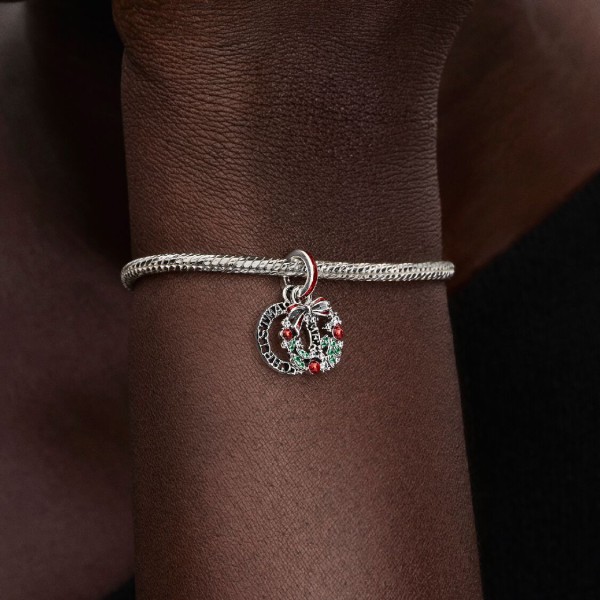 Charm “Corona Navideña Doble”