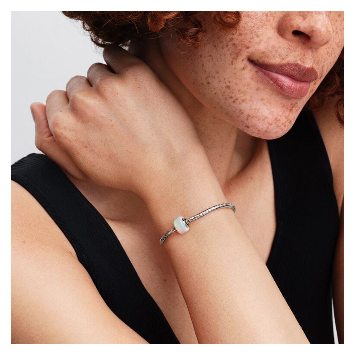 Charm Opalescente en Plata de Ley