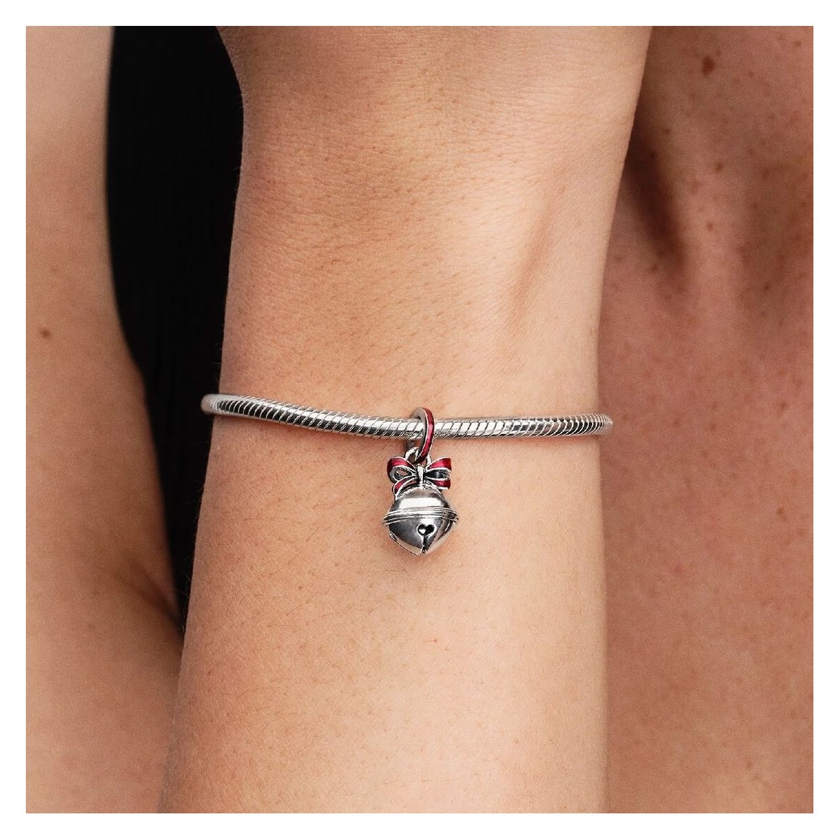 Charm Campana Navideña