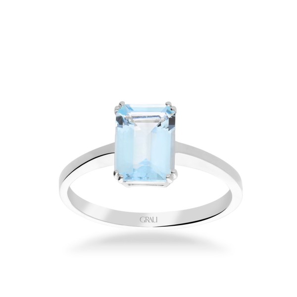 Grau white gold ring with aquamarine (1.23ct)