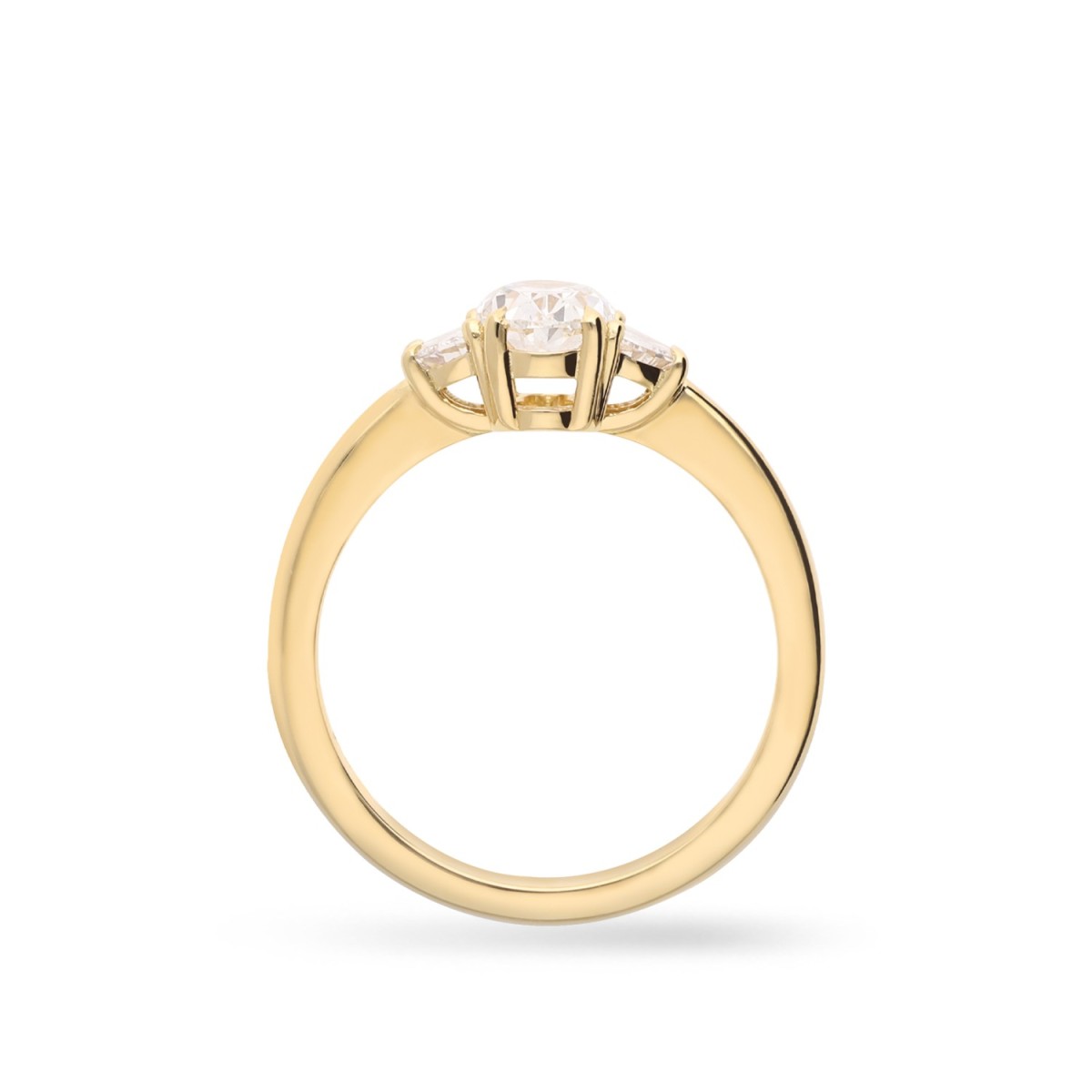 Anillo Trilogy con Diamante Oval de 1,00 ct en Oro Amarillo | Joyería Grau Online