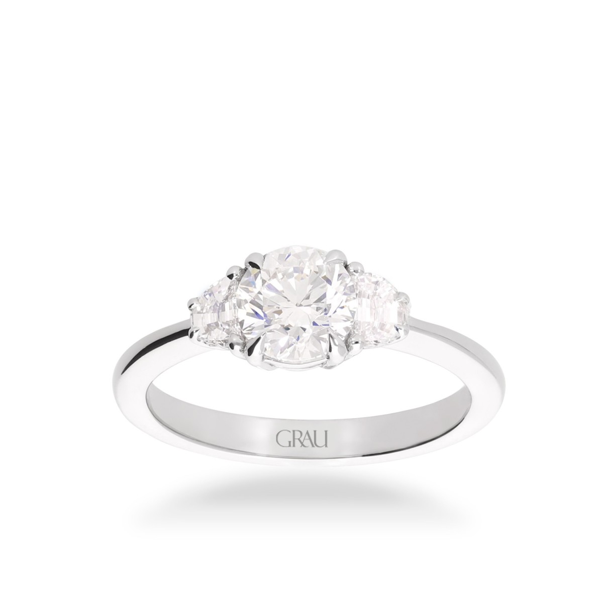 Trilogy Ring in White Gold with Central Diamond & Side Diamonds