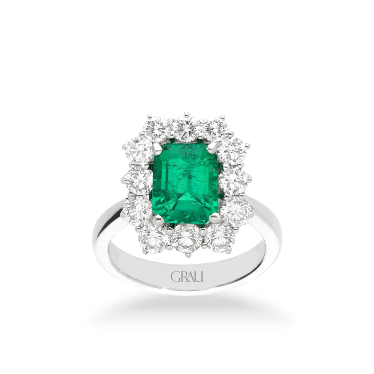 Grau Ring Emerald, Diamonds and White Gold