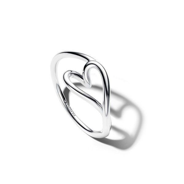 Anillo Corazón Pequeño de Forma Orgánica