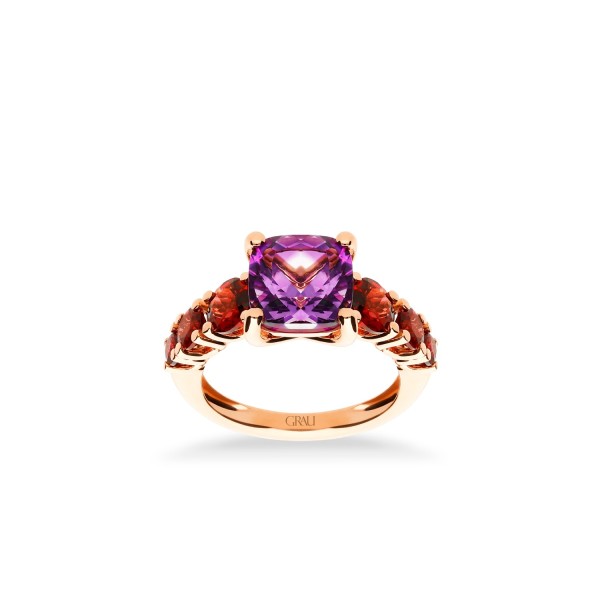 Rose Gold Ring with Amethyst and Rhodalites