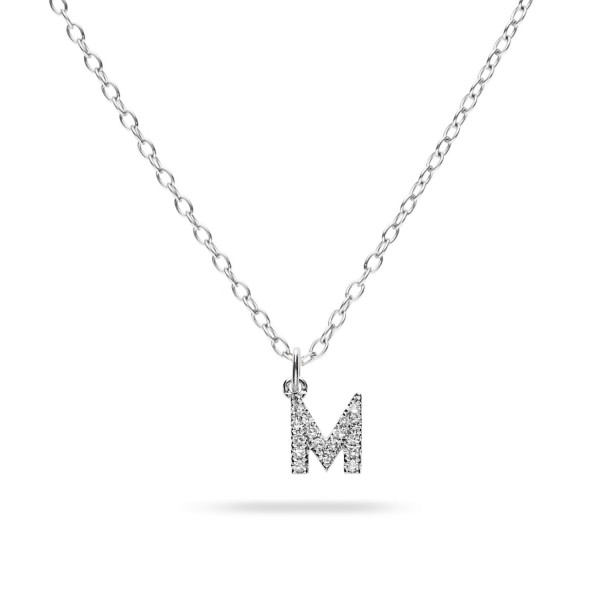 Collar Inicial “M” en Oro Blanco con Diamantes
