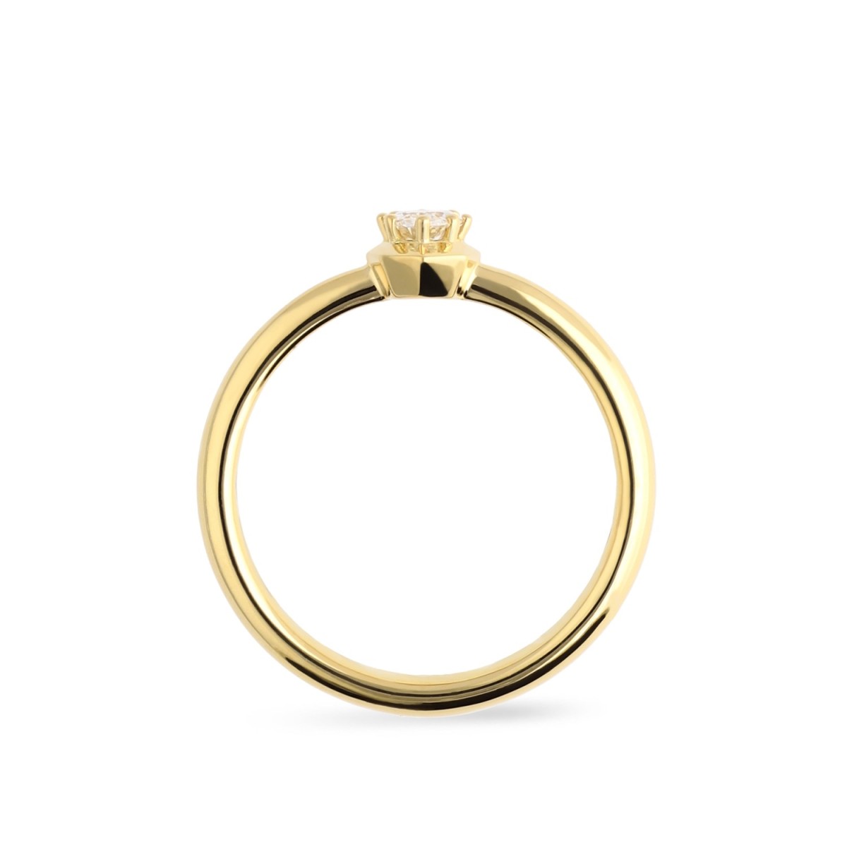 Oval Diamond Solitaire Yellow Gold Grau