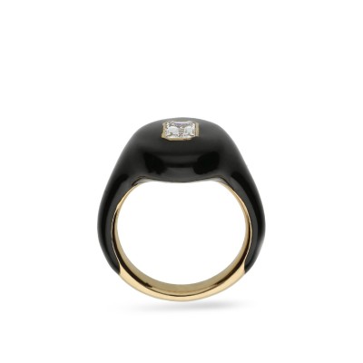 Black Seal and Diamond Ring