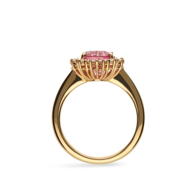 Rose Gold Ring with Pink Sapphire and Diamonds