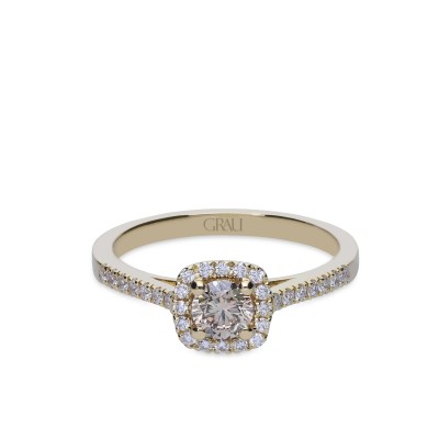 Grau Diamond Ring in Pink Gold