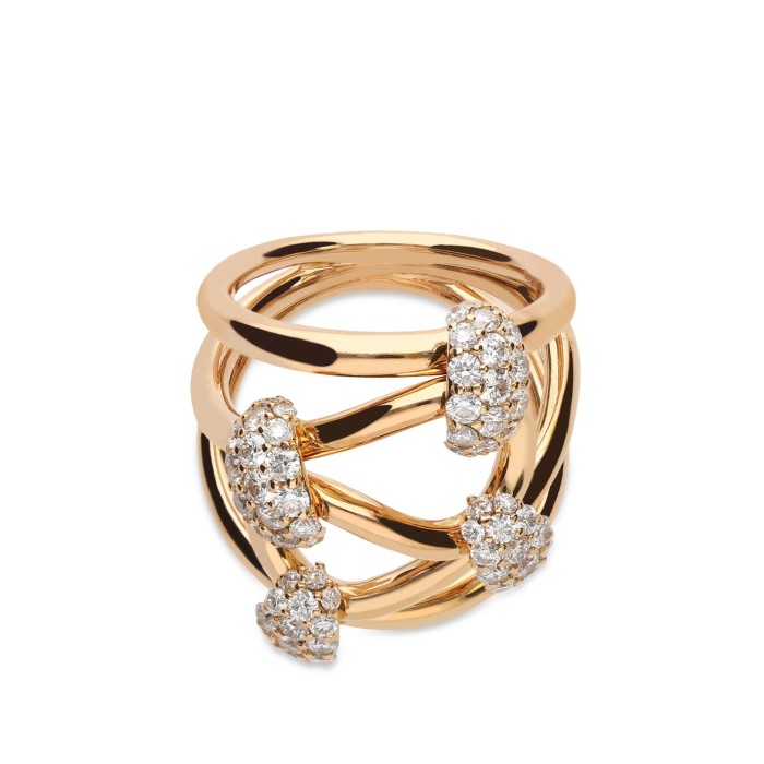 Four-Center Rose Gold and Diamonds Grau Ring