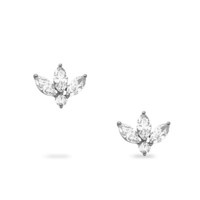 White gold petal earrings and Grau diamonds