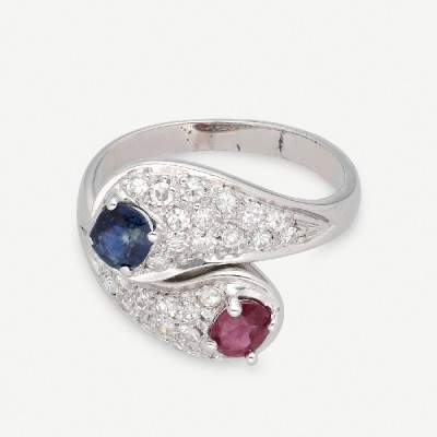 You and me vintage gold, sapphire and ruby ring
