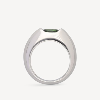 Piaget Biseau white gold green sapphire ring