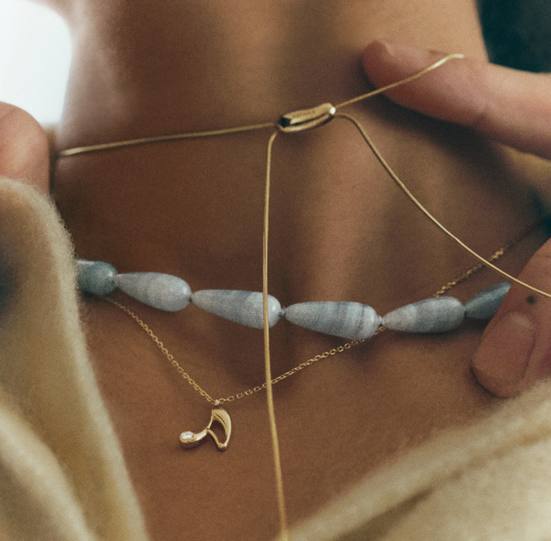 Fotografía de modelo con joyas Pdpaola Fotografía de modelo con joyas Pdpaola