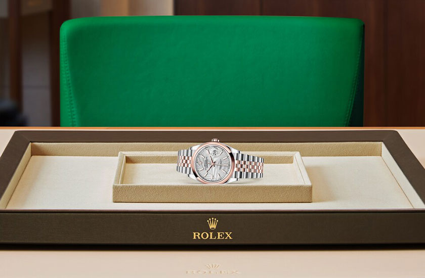 Reloj Rolex Datejust 36 acero Oystersteel y oro Everose y esfera plateada, motivo «palmeras» watchdesk en Joyería Grau