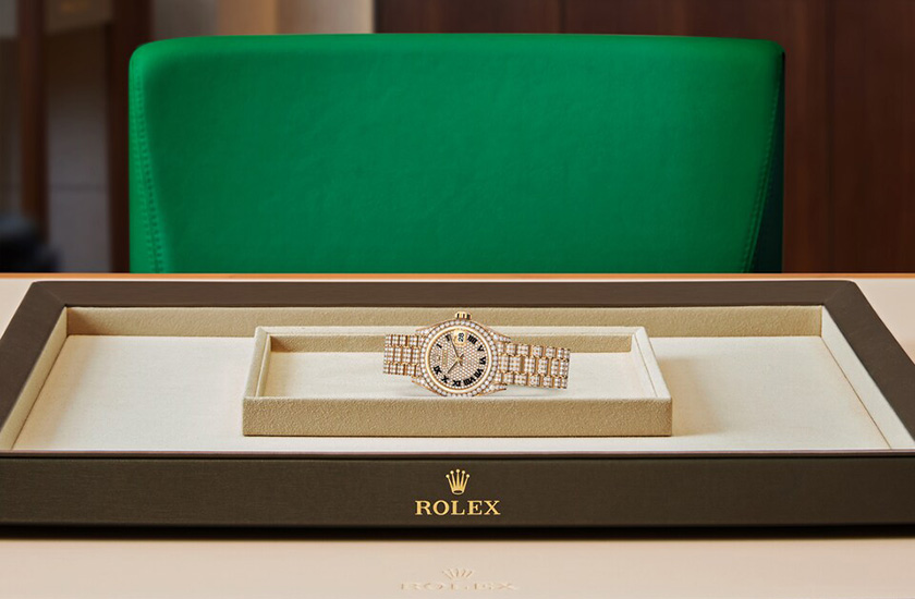 Estuche reloj Rolex Lady-Datejust oro amarillo, diamantes y esfera pavé diamantes Joyería Grau